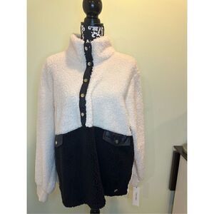 Calvin Klein fleece sweater with snap front button.  Super soft! Size XL